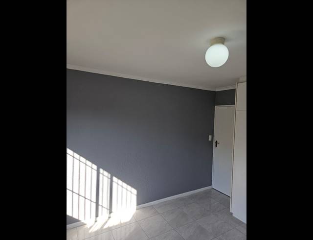 2 BEDROOM APARTMENT TO LET IN MORGENSTER